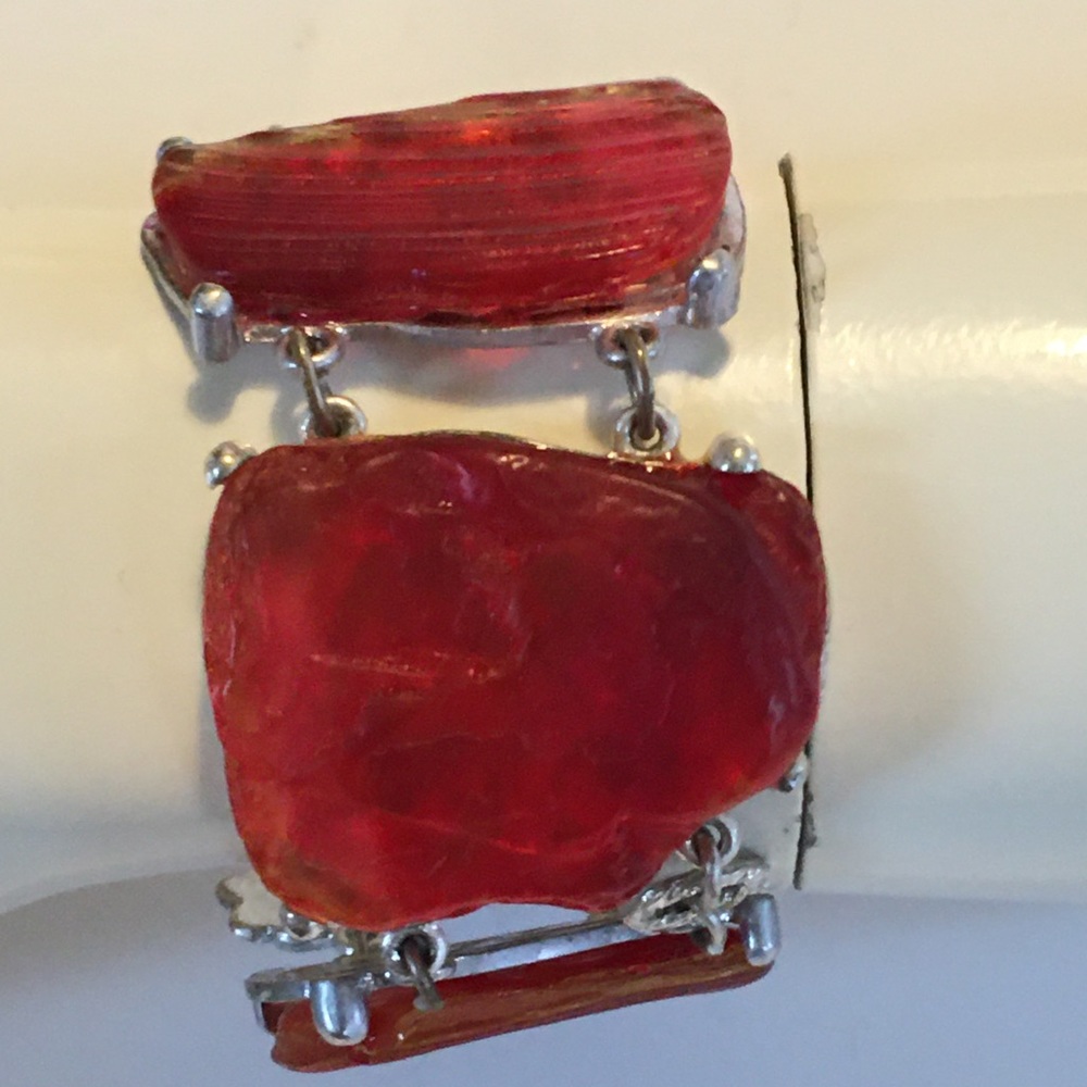 CHICO'S bracelet RED STONES